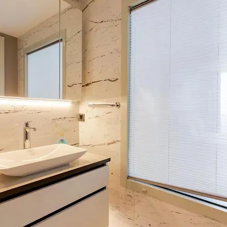 Apartment Skyline Luxury *